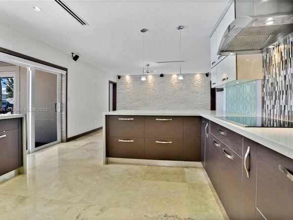 2130 NE 122nd Rd, North Miami FL 33181