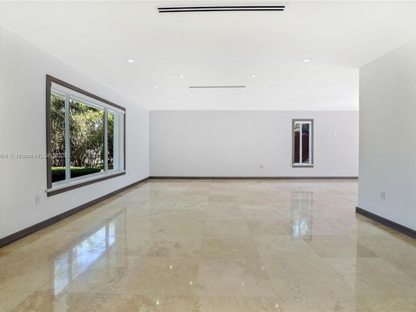 2130 NE 122nd Rd, North Miami FL 33181