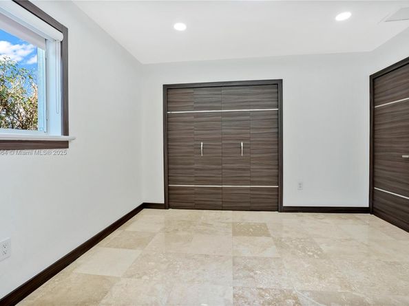 2130 NE 122nd Rd, North Miami FL 33181