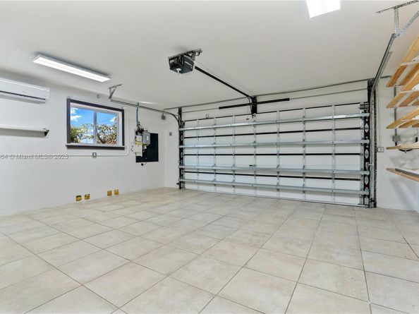 2130 NE 122nd Rd, North Miami FL 33181