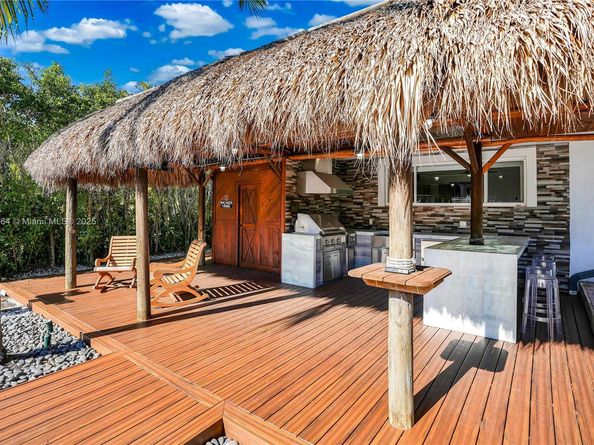 2130 NE 122nd Rd, North Miami FL 33181