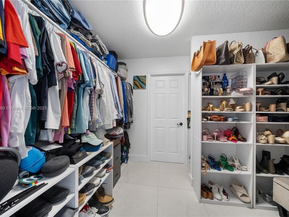 15872 NW 21st St, Pembroke Pines FL 33028