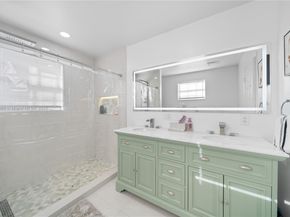 15872 NW 21st St, Pembroke Pines FL 33028