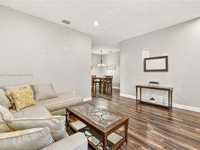 14014 N Cypress Cove Cir, Davie FL 33325