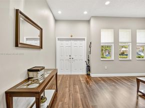 14014 N Cypress Cove Cir, Davie FL 33325