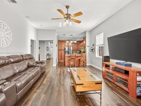14014 N Cypress Cove Cir, Davie FL 33325