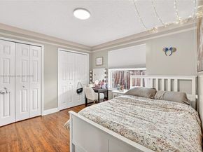 14014 N Cypress Cove Cir, Davie FL 33325