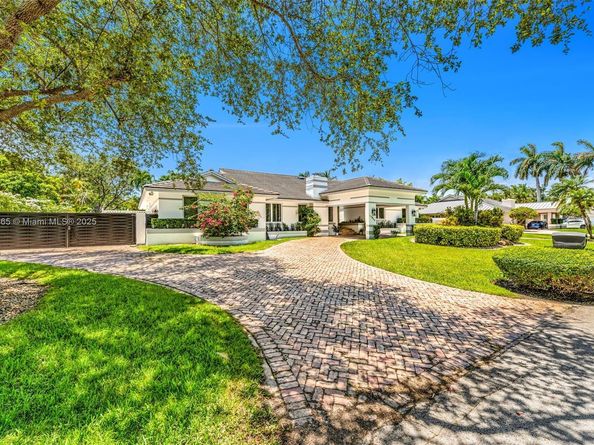 17940 SW 83rd Ave, Palmetto Bay FL 33157