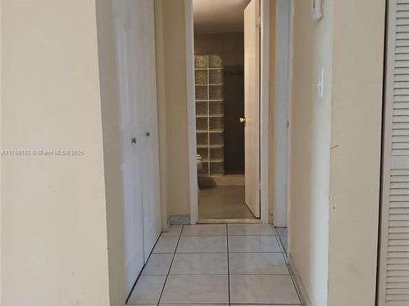 5950 Del Lago Cir 112, Sunrise FL 33313