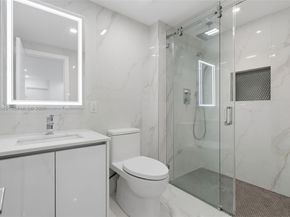 5005 Collins Ave 415, Miami Beach FL 33140