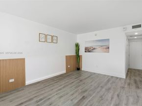 5005 Collins Ave 415, Miami Beach FL 33140