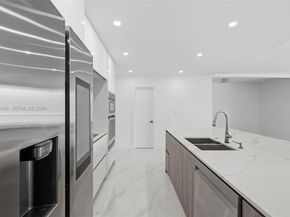 5005 Collins Ave 415, Miami Beach FL 33140