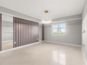 20000 E Country Club Dr 716, Aventura FL 33180