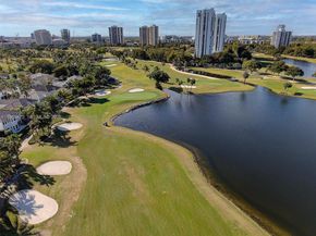 20000 E Country Club Dr 716, Aventura FL 33180
