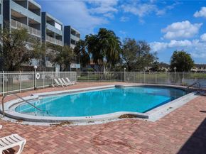 9373 Fontainebleau Blvd K234, Miami FL 33172