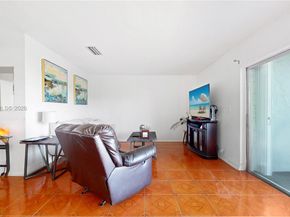 9373 Fontainebleau Blvd K234, Miami FL 33172