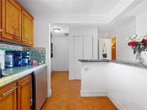 9373 Fontainebleau Blvd K234, Miami FL 33172