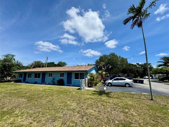 2641 SW 13th Ave, Fort Lauderdale FL 33315