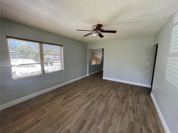 2641 SW 13th Ave, Fort Lauderdale FL 33315