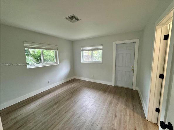 2641 SW 13th Ave, Fort Lauderdale FL 33315