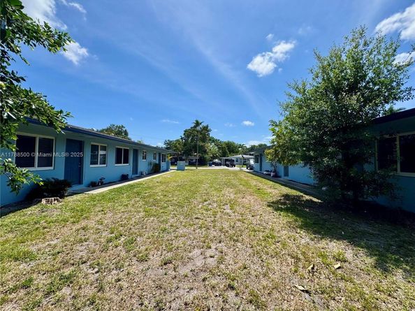 2641 SW 13th Ave, Fort Lauderdale FL 33315