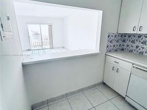 6130 W 19th Ave 305, Hialeah FL 33012
