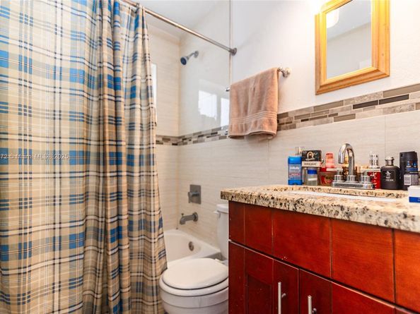 3340 NW 179th St, Miami Gardens FL 33056