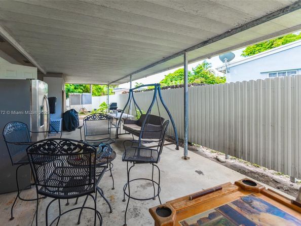 3340 NW 179th St, Miami Gardens FL 33056