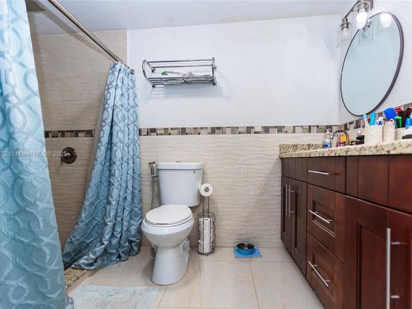 3340 NW 179th St, Miami Gardens FL 33056