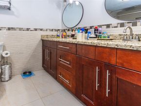 3340 NW 179th St, Miami Gardens FL 33056