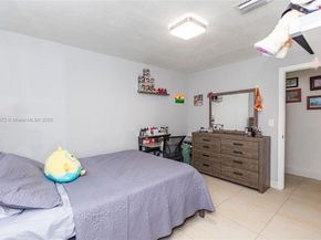 3340 NW 179th St, Miami Gardens FL 33056