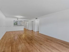 16051 Blatt Blvd 111, Weston FL 33326