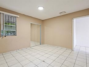 71 NW 34th Ter, Miami FL 33127