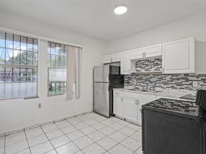 71 NW 34th Ter, Miami FL 33127