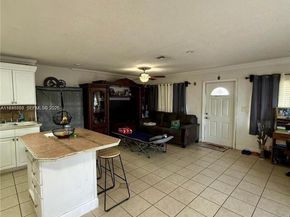 6433 SW 22nd St, Miramar FL 33023