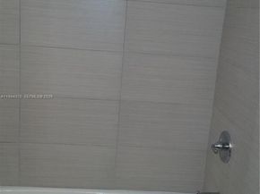 1201 NE 191st St G306, Miami FL 33179