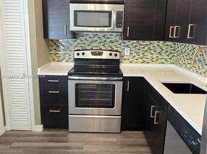 1201 NE 191st St G306, Miami FL 33179