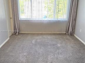 1201 NE 191st St G306, Miami FL 33179