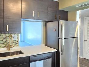 1201 NE 191st St G306, Miami FL 33179