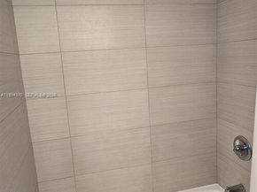 1201 NE 191st St G306, Miami FL 33179