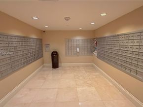 3530 Mystic Pointe Dr LPH13, Aventura FL 33180