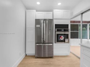 4020 N 67th Ave, Hollywood FL 33024