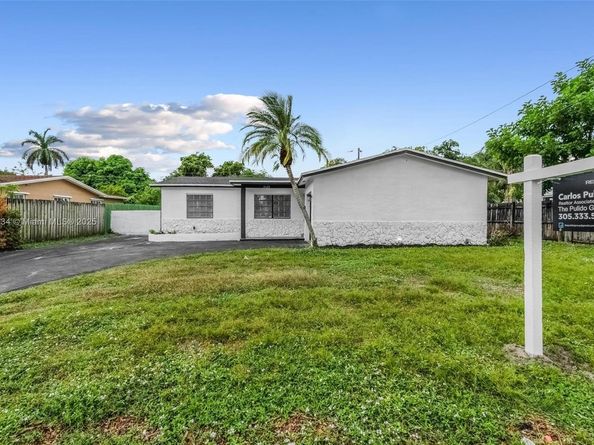 4020 N 67th Ave, Hollywood FL 33024