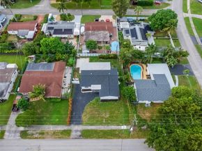 4020 N 67th Ave, Hollywood FL 33024