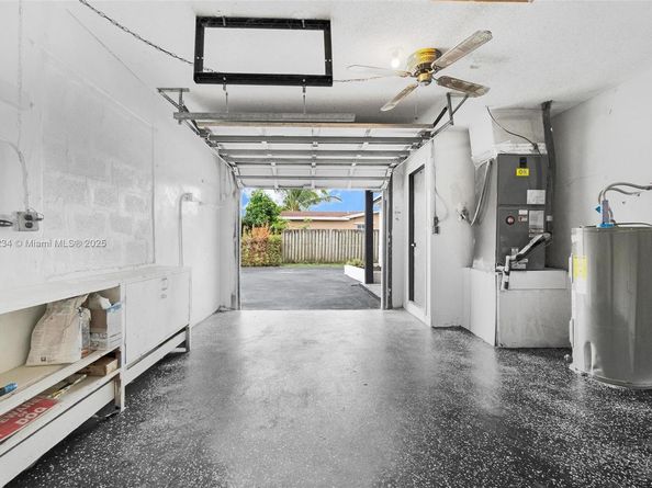 4020 N 67th Ave, Hollywood FL 33024