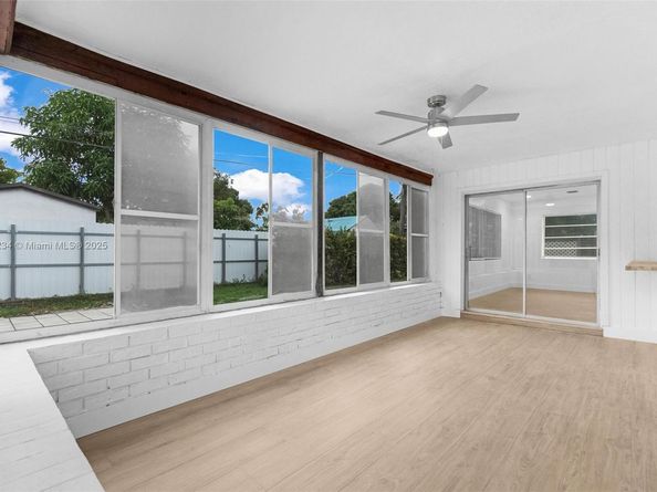 4020 N 67th Ave, Hollywood FL 33024