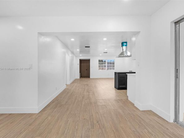 4020 N 67th Ave, Hollywood FL 33024