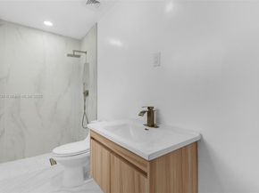 4020 N 67th Ave, Hollywood FL 33024