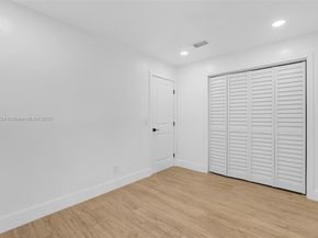 4020 N 67th Ave, Hollywood FL 33024