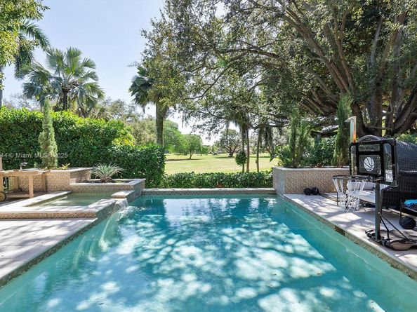 652 NE 105th St, Miami Shores FL 33138